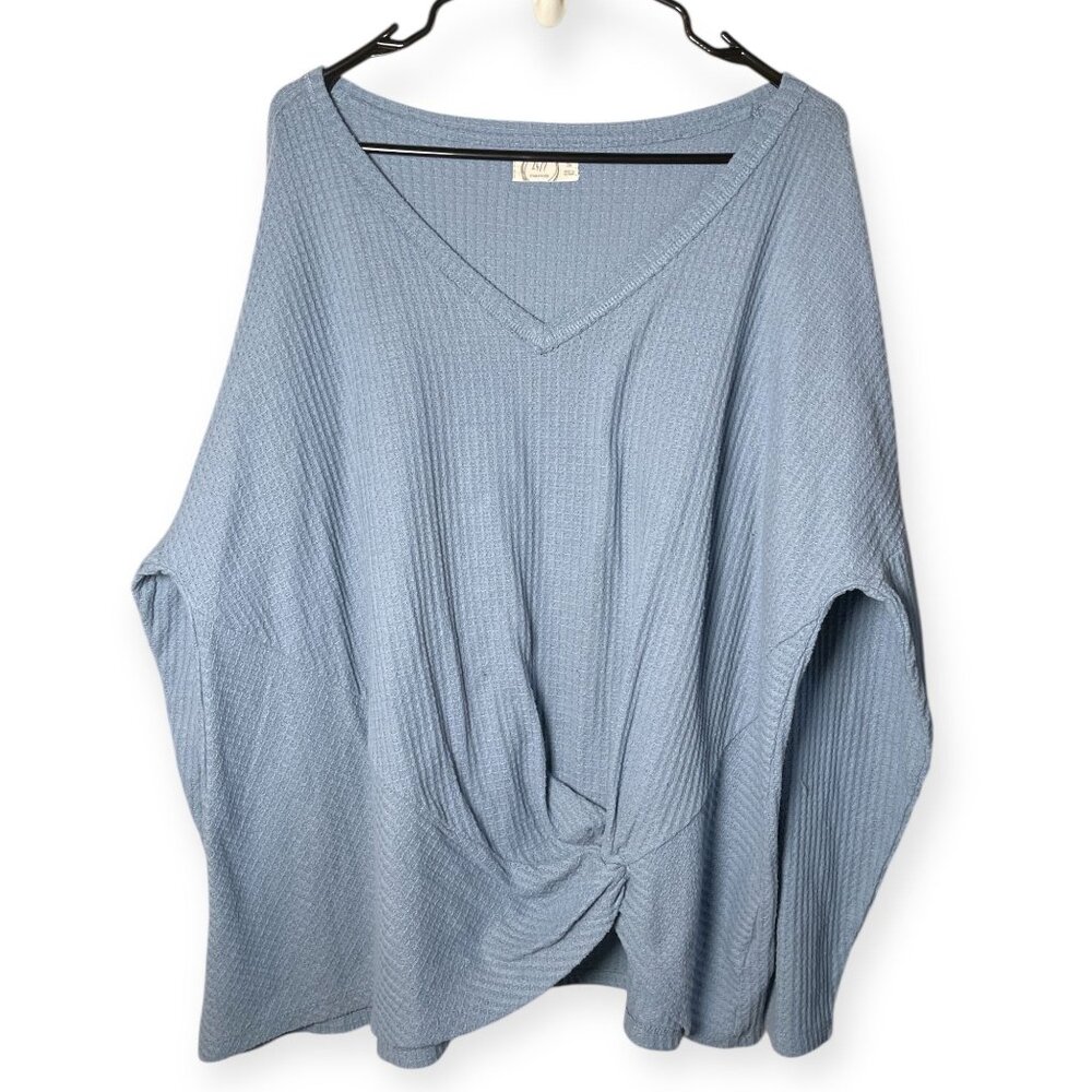 24/7 Light Blue Thermal Knit Sweater w/ Front Twist Knot – Size 3X
